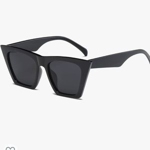 Skinny cat eye sunglasses women package